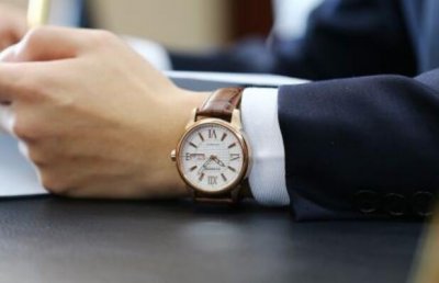 为什么有的人不适合戴手表 为什么现在很多人不戴手表了？