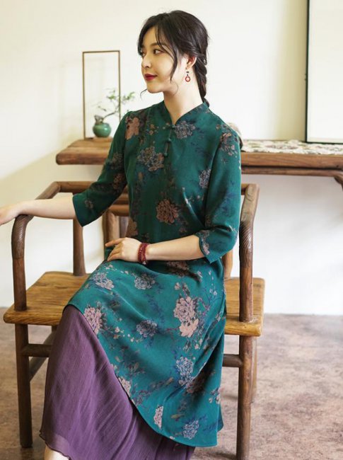 中式古典长裙子图片