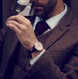 男士上班戴什么手表好 职场男性适合戴的手表