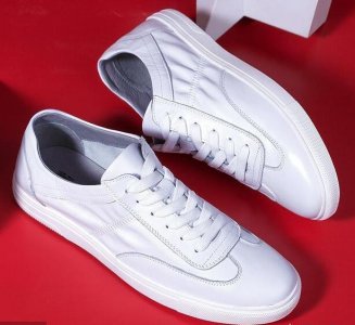 小白鞋哪个牌子的好看 什么牌子的小白鞋好看质量好？
