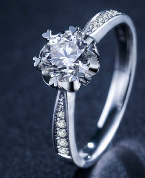 2022年新款女士结婚戒指图片