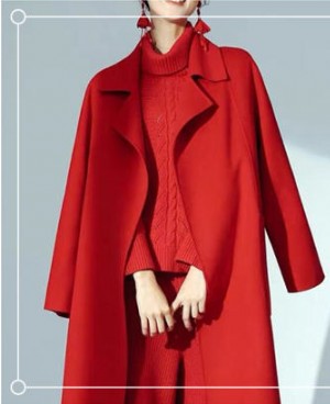 红色外套内搭什么颜色的衣服好看？最后一种颜色时尚达人都喜欢