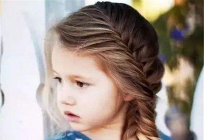 学会这些小女孩发型绑扎方法 为你女儿扎一个可爱发型吧