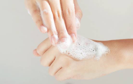 氨基酸洗面奶有哪些护肤功效与作用