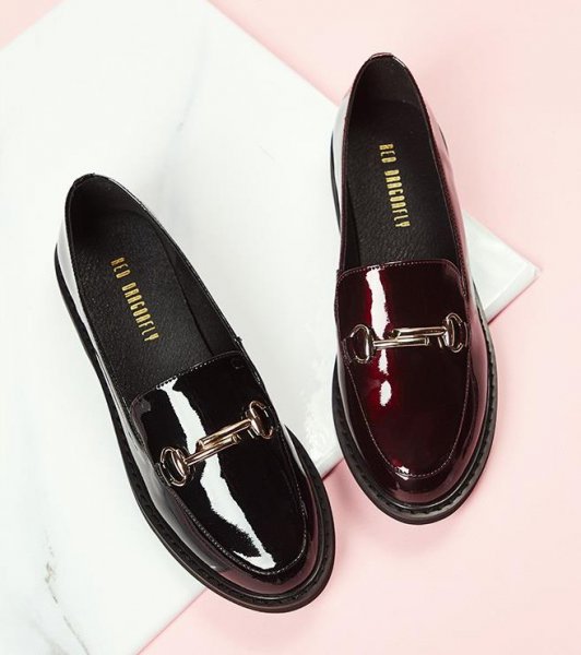红蜻蜓皮鞋质量怎么样 详解使用感受和品牌介绍