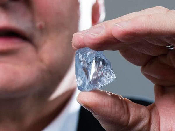 世界上顶级的陨石钻石有哪些