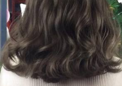 头发干燥打结怎么办 头发干燥打结的护理方法
