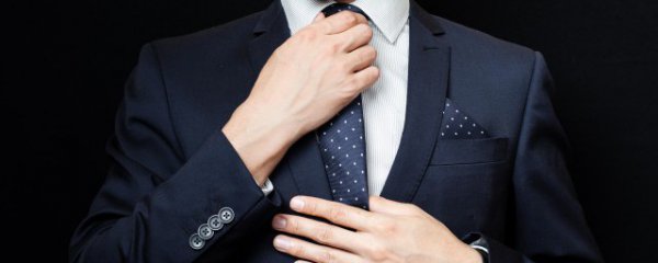 拉链领带怎么打?