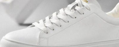 白色板鞋用什么洗 白色板鞋怎样洗才能变白