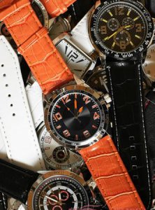 手表比较贵的牌子有哪个？ 什么手表品牌好又不贵又好看