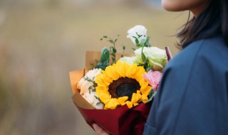 送老板花束适合送什么 送老板花束应该选哪些花