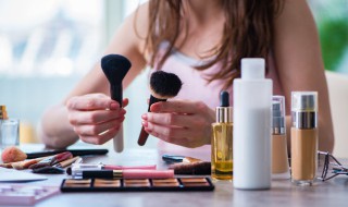 开封不用的化妆品保存方法 开封不用的化妆品的保存方法和注意事项