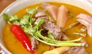 鸭爪炖汤配什么菜好 鸭爪海菜汤做法介绍